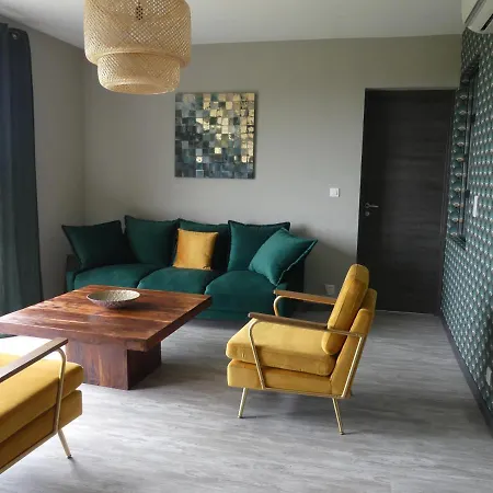 Pensionat Casa Peppina - Chez Tonio Et Sylvie Sari-Solenzara