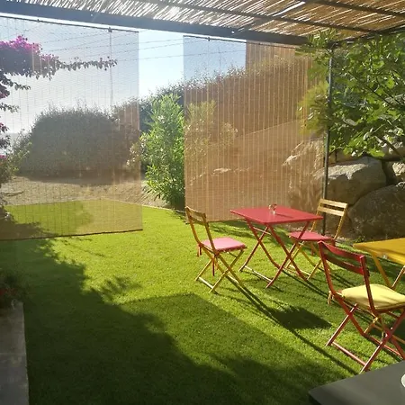 Casa Peppina - Chez Tonio Et Sylvie Pensionat Sari-Solenzara