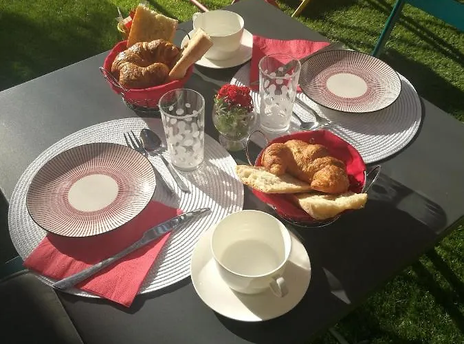 Casa Peppina - Chez Tonio Et Sylvie Πανσιόν Sari-Solenzara