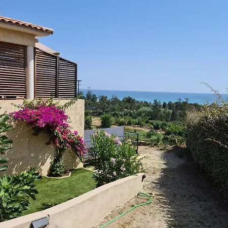 Casa Peppina - Chez Tonio Et Sylvie Sari-Solenzara